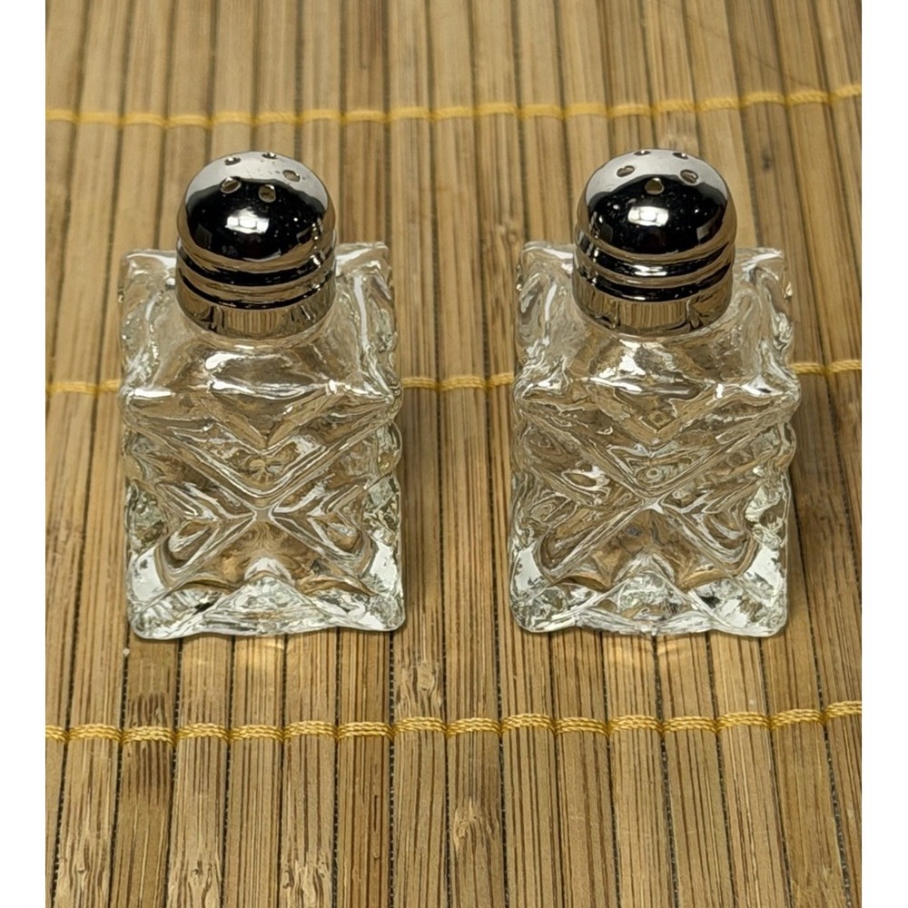 Vtg Star Glass Works Pressed Glass & Silverplate Square Salt & Pepper Shakers - Picture 1 of 8
